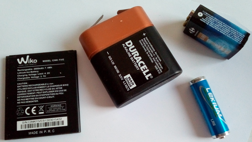 Charge des batteries d'accumulateurs au plomb - Brochure - INRS